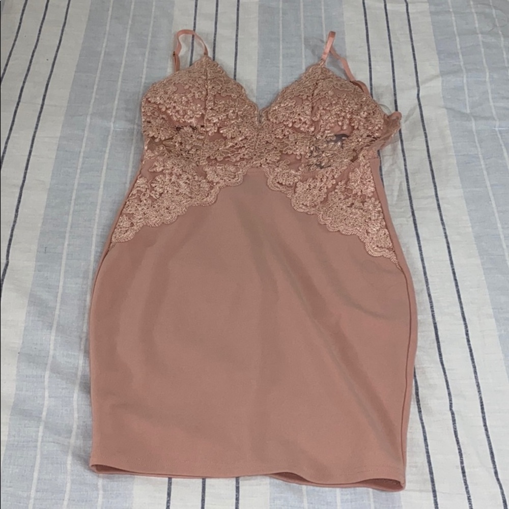 Dress with Tag - Picture 1 of 2